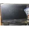 Image 1 : 42" DYNEX FLAT SCREEN TV WITH REMOTE