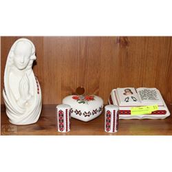 ASSORTED UKRANIAN ORNAMENTS