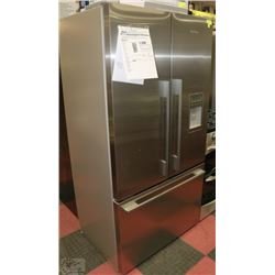 FISHER AND PAYKEL S/S FRENCH DOOR FRIDGE WITH