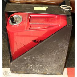 RED JERRY CAN 5 GAL STORAGE CONTAINER WITH KEY