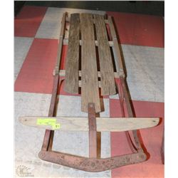 VINTAGE SLED
