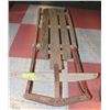 Image 1 : VINTAGE SLED