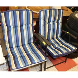 PAIR OF FOLDING PATIO CHAIRS