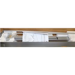 BLACK AND DECKER VERTICAL EMERGENCY EXIT BAR