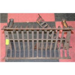 CAST IRON FIRE GRATE WITH LEGS