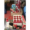 Image 1 : COLLECTION OF NEW AND USED CHRISTMAS DECOR