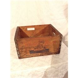 ANTIQUE WOODEN WHITE ROCK SPARKLING BEVERAGES BOX