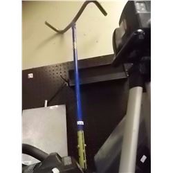 THE CLAW GARDEN TOOLS