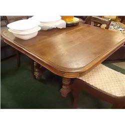 VINTAGE DINING TABLE