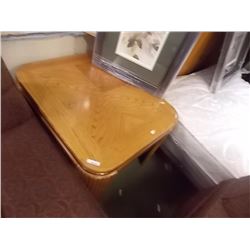 OAK END TABLE