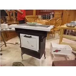 VINTAGE BEACH ENAMEL COOK STOVE - 1910'S