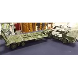 VINTAGE DIE CAST DINKY SUPER TOYS - TANK TRANSPORTER & HORNY CROFT MIGHTY ANTAR