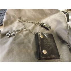 LEATHER WALLET WITH CHAIN