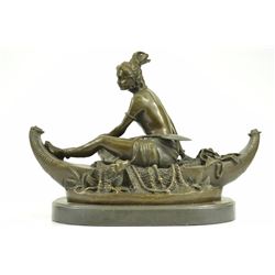 Indian Native American Elegant Classic Bronze sculpture on Marble base Statue