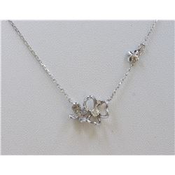 14K WHITE GOLD PENDANT WITH CHAIN :2.5G/Diamond:0.23Ct