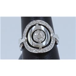 14K WHITE GOLD RING :7.4G/Diamond:0.41Ct
