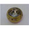 Image 1 : A HARD PASTE COSMETIC JAR AND COVER, late 19th Century, raised gilding on a pink pastel ground fr...