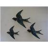 Image 1 : A SET OF THREE BESWICK SWALLOWS, blue, 757/1 large, 757/2 medium and 757/3 small, length of large...