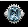 Image 2 : 9.66 ctw Aquamarine and Diamond Ring - Platinum