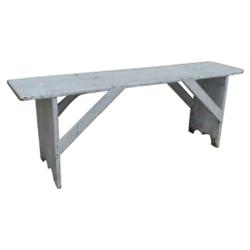 Bucket bench, blue paint w/scalloped legs & buttrussed corners, 49" L.