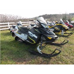 2016 Ski Doo MXZ 600 Sport SN#-2BPSBHGB4GV000373