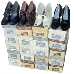 20 pair vintage NOS ladies Drew shoes, various colored pumps from 1940's, all in original boxes.