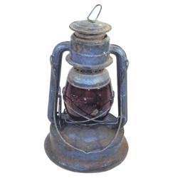 Deitz "Little Giant" lantern, 17"H.