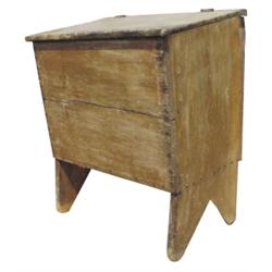 Primitive pine wood box w/lift top, 31" H.