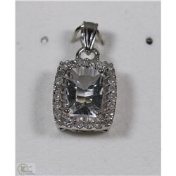 #39-14KT WHITE GOLD TOPAZ & DIAMOND