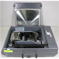 3M PORTABLE OVERHEAD PROJECTOR