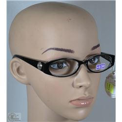 LADIES FOSTER GRANT READING GLASSES +2.50