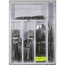 WHITE TRAY W/MATCHING 44-PC CUTLERY SET