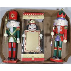 FLAT OF NUTCRACKERS
