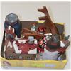 Image 1 : BOX OF CHRISTMAS DECOR AND COLLECTIBLES