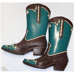 WOMENS SIZE 9 RUBBER COWBOY BOOTS