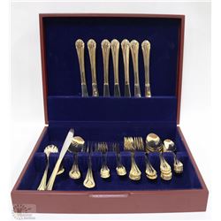45 PC HAMPTON GOLD COLORED STAINLESS CUTLERY SET