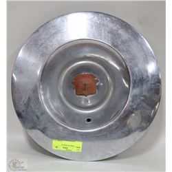 50'S CADILLAC HUB CAP
