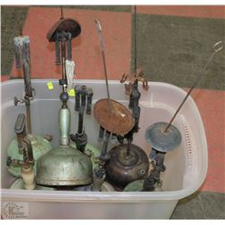 LOT OF 7 COLEMAN LANTERNS RANGE FROM 1930-50'S