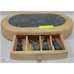 CHEESE CUTTING TRAY & KNIFE