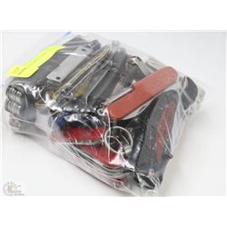 BAG OF ASSORTED POCKET KNIVES