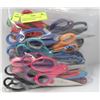 Image 1 : BAG OF ASSORTED SCISSORS