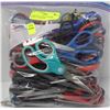 Image 1 : LARGE BAG OF MULTICOLORED SCISSORS