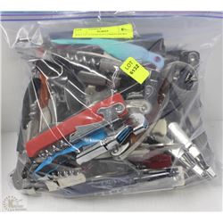 BAG OF ASSORTED CORK SCREWS