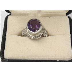 STERLING SILVER RING WIT PURPLE STONE SIZE 6