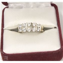 STERLING SILVER RING WITH STONE SIZE 7