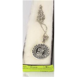 STAMPED .925 CHAIN AND PENDANT NECKLACE