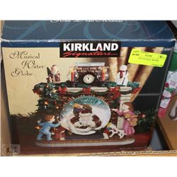 NEW LARGE MUSICAL WATER GLOBE