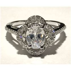 #32-STERLING SILVER CUBIC ZIRCONIA RING SIZE 6.5