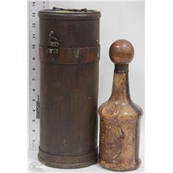 CROWN LEATHER DECANTER IN DECANTER BOX