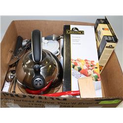 BOX W/NEW GRILLPRO MINI CAST DUTCH